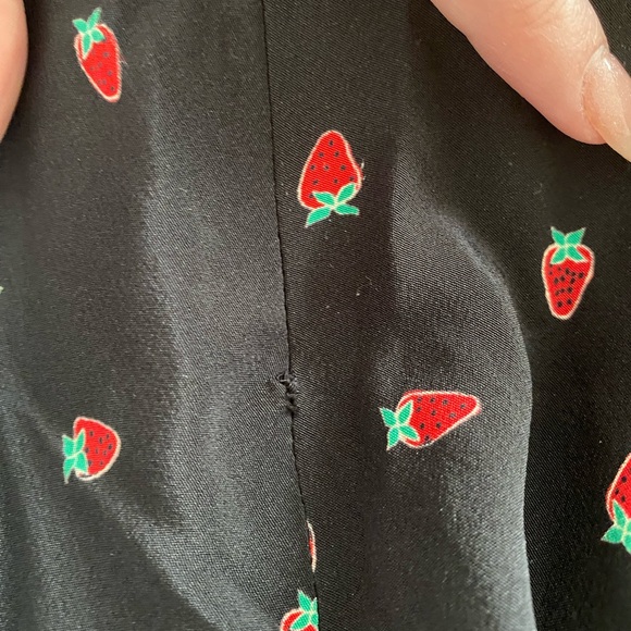 Realisation Par Inez Dress in Black Strawberry - Picture 6 of 6